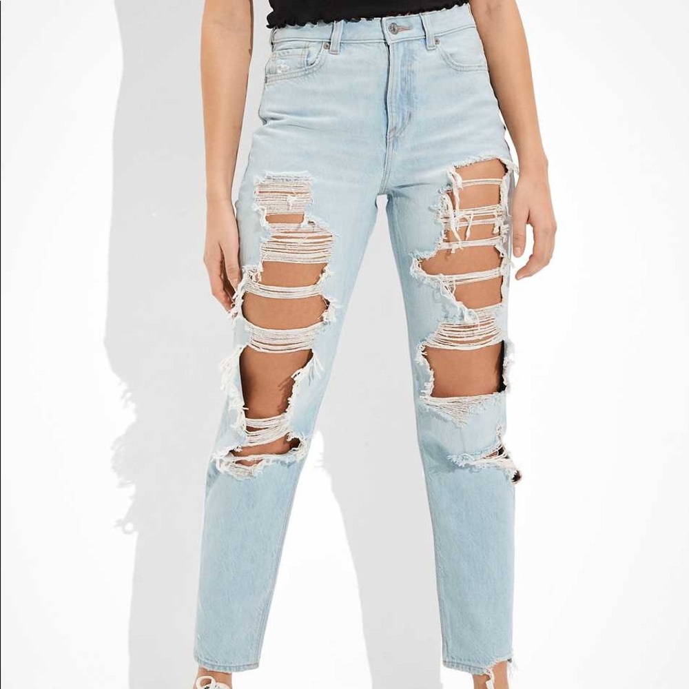 American Eagle ripped mom jeans